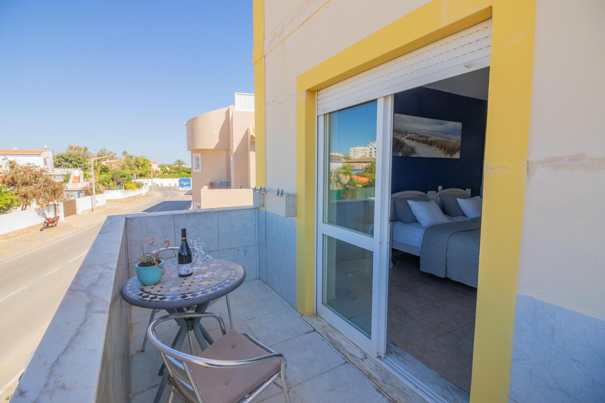 Bb Dona Ana Bed & Breakfast Lagos Exterior photo